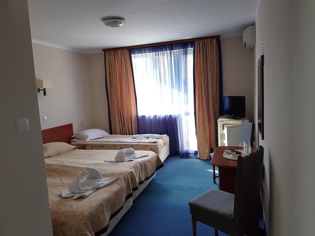 Guest House Markovi Ravda Ngoại thất bức ảnh