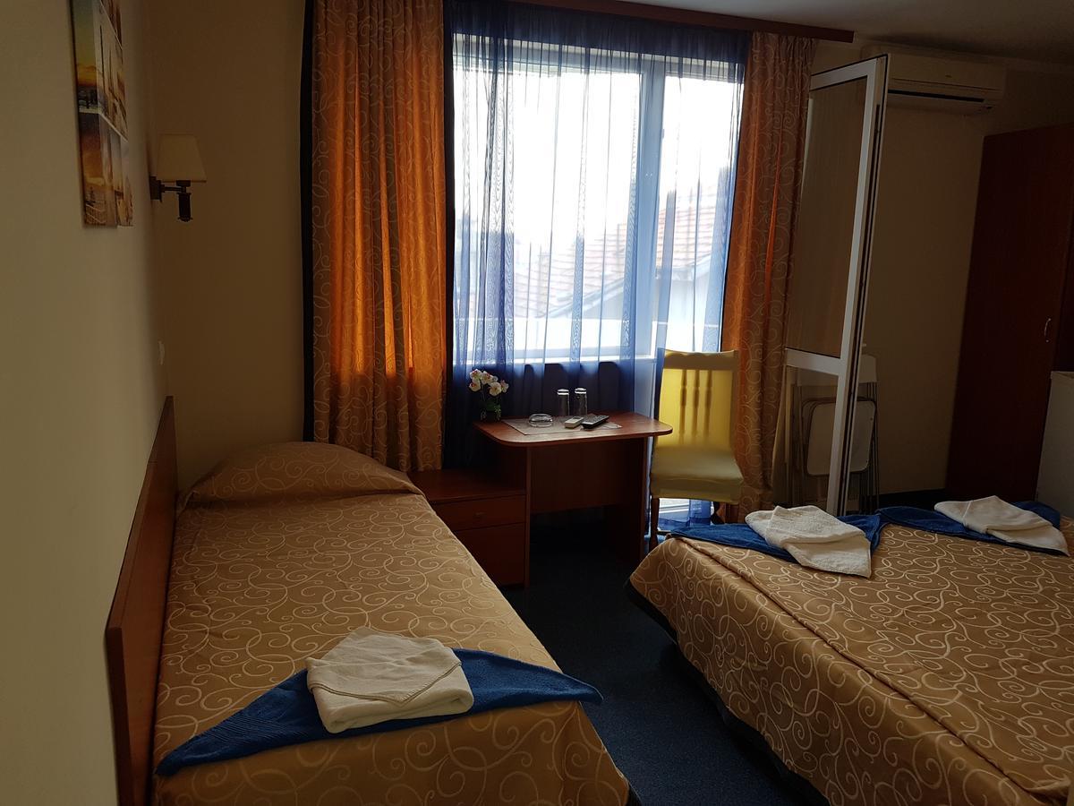 Guest House Markovi Ravda Ngoại thất bức ảnh