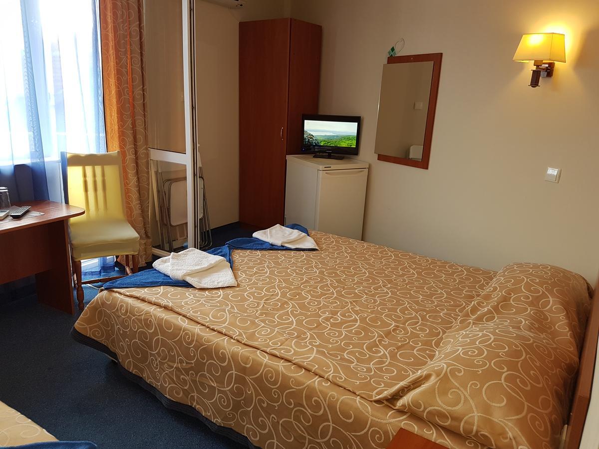 Guest House Markovi Ravda Ngoại thất bức ảnh